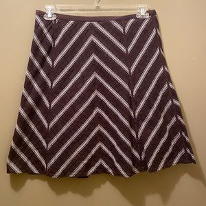 Women’s Ann Taylor Petites Brown Skirt Chevron A-Line Size 10P, 100% Cotton